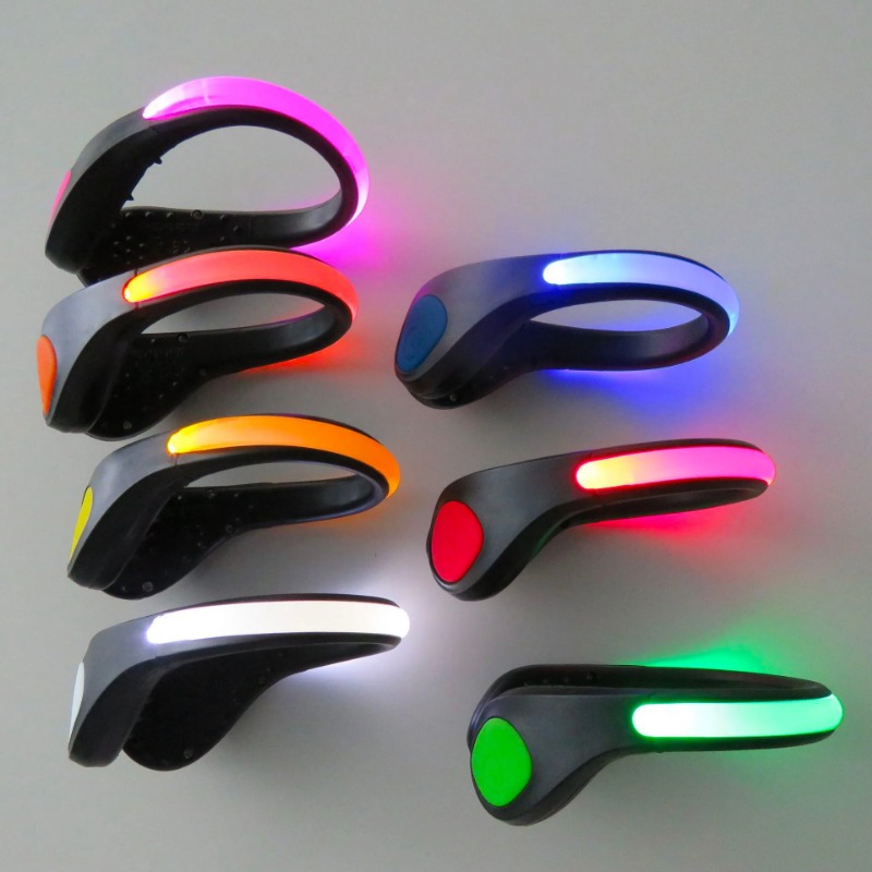 Nieuwe Lichtgevende Schoenclip - Running Gear Night recensie en prijs